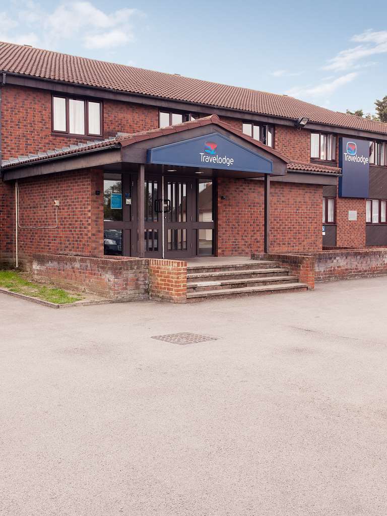 Travelodge Reading Whitley Exterior foto